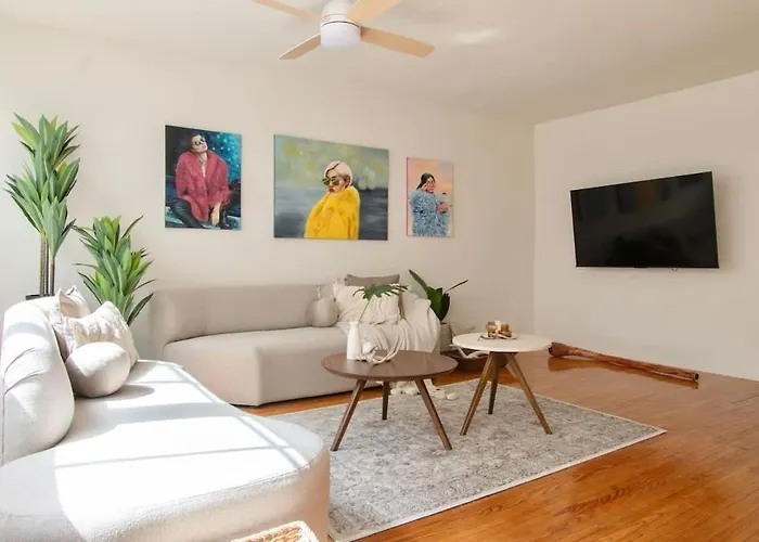 Beautiful Curated And Designed Flat In Polanco